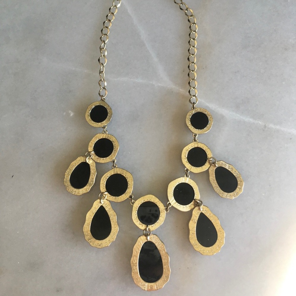 Faux Onyx Fashion Statement Bib teardrop Necklace - Picture 2 of 5